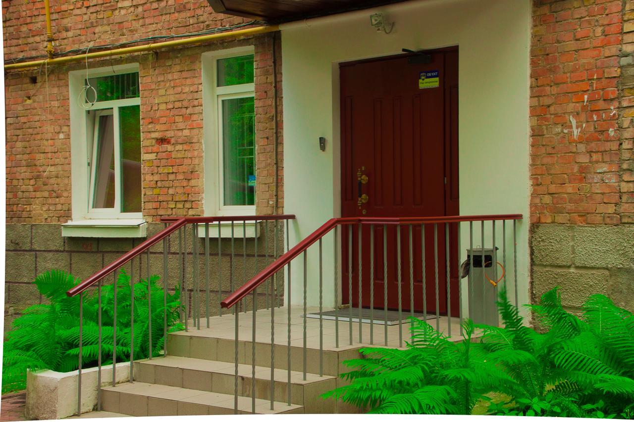 Globus Hostel Kiew Exterior foto